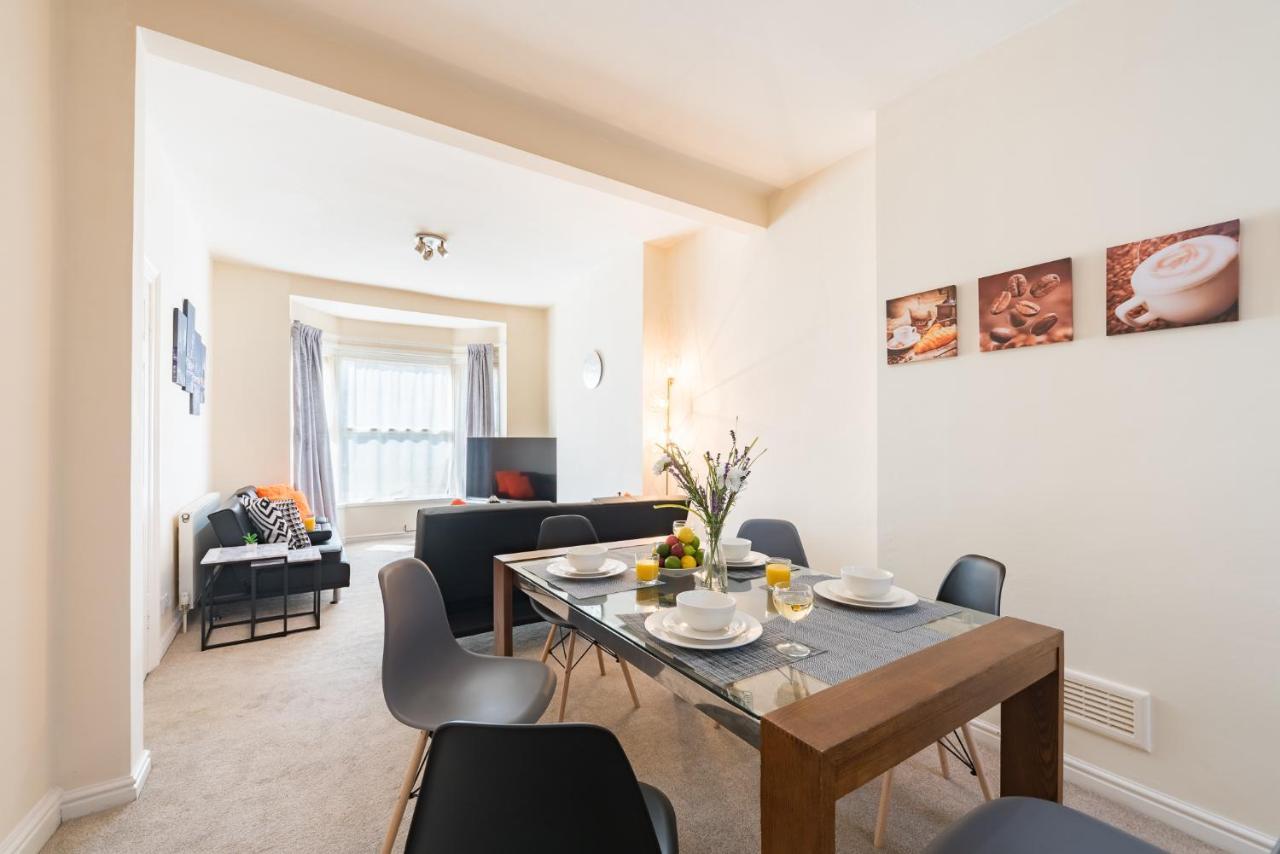3 Bedroom-5 Beds Newland Ave King'S Palace Leisure-Contractor-Heart Of Hull Amenities 赫尔河畔京士顿 外观 照片
